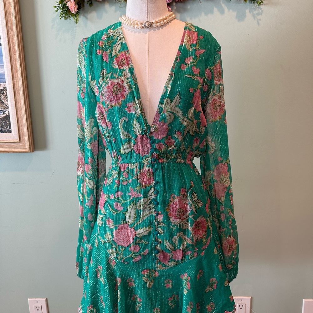 Hemant and Nandita Dress - Picture 6 of 7